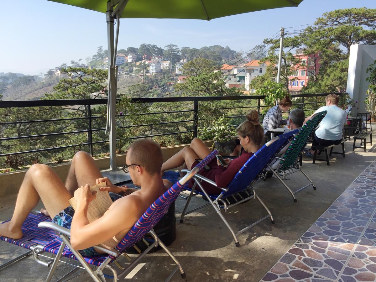 Icolor Dalat Hostel Экстерьер фото